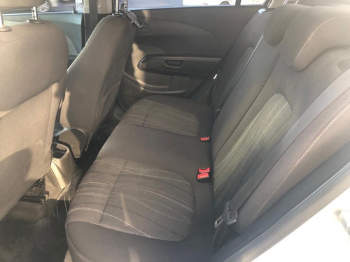 Imagen 9 de 13 de Chevrolet Sonic 4p 1.6 Nafta Lt Manual 2014