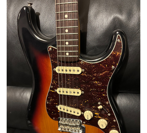 Guitarra Squier By Fender Classic Vibe 60s