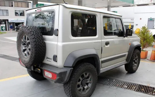 Suzuki Jimny 1.5