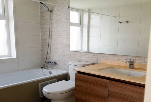 Departamento 2 Dormitorios En Venta En Metro Plaza Egaña