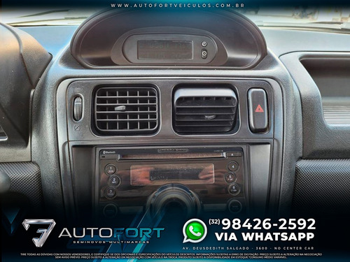 Imagem 14 de 15 de Mitsubishi Pajero Tr4 2.0 Flex 16v 4x2 Mec. 2012/2013