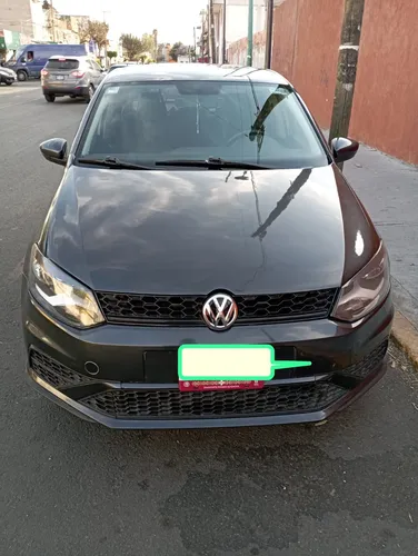 Volkswagen Vento 1.6 Confortline Mt
