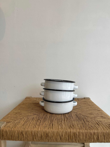 Imagen 4 de 4 de Cazuelas Enlozadas Con Asa Diseño Y Deco Para Tu Cocina
