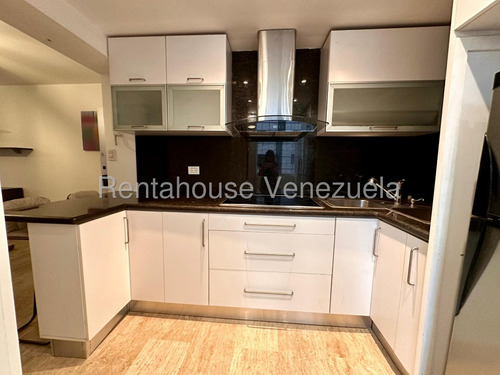 Apartamento En Alquiler En Los Naranjos De Las Mercedes 25-18685 As