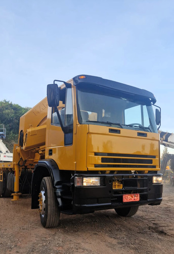 Caminhão Munck Iveco 230e24 Intercooler - 2007