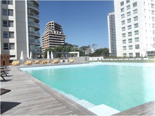 Roosevelt, Cercano Al Mar !-ref:2355