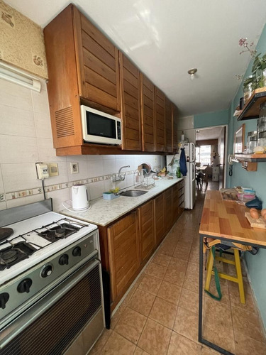 Imagen 11 de 23 de Apartamento Sobre Pablo De María Entre 18 De Julio Y Colonia.