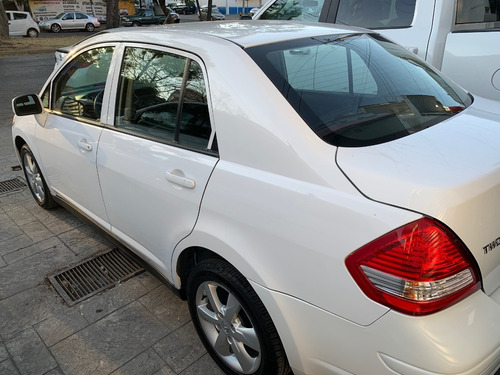Imagen 9 de 12 de Nissan Tiida Sedan Advance Tm Ac 1.8 2018