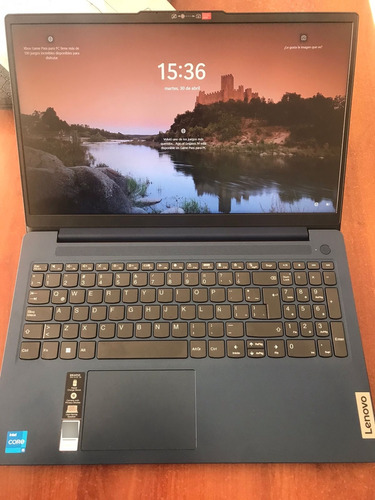 Laptop Lenovo Ideapad Slim 3