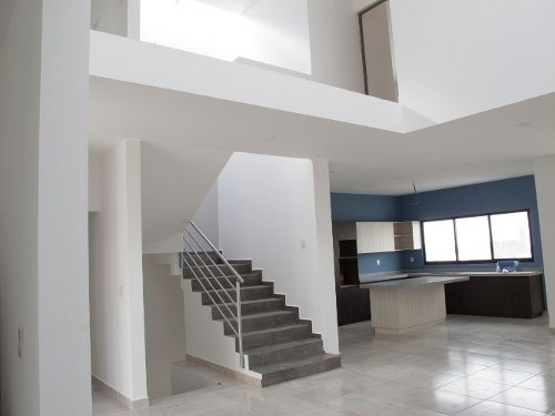 Imagen 4 de 14 de Venta Casa Lomas De Juriquilla