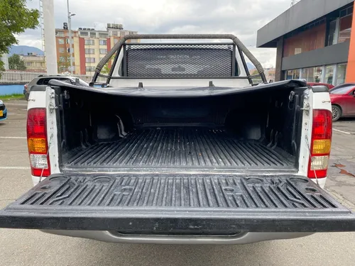Toyota Hilux 2.5 Mt
