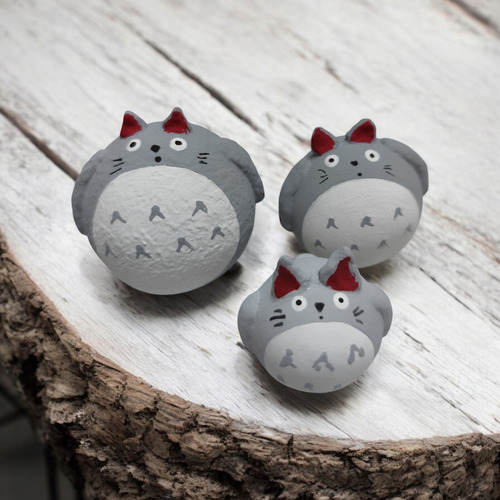 Daruma-totoro: Amuleto De Buena Suerte Y Protección 3 Cm