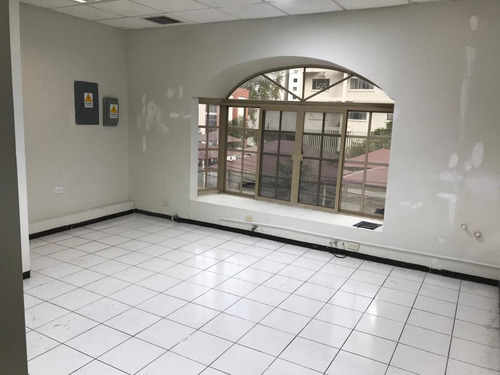 Consultorio Oficina En Renta Por Tec Salud Loma Larga Monterrey