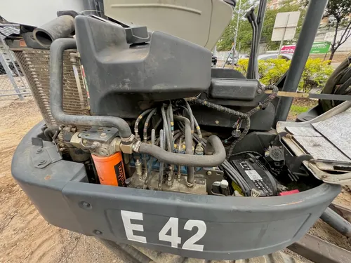 Miniexcavadora Bobcat E42