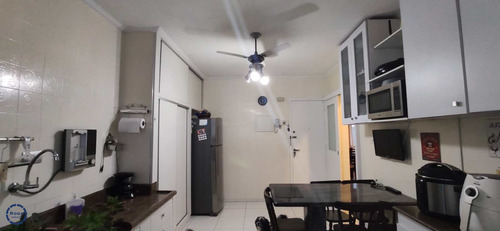 Apartamento Com 2 Dormitórios No Boqueirão, Santos - V17912