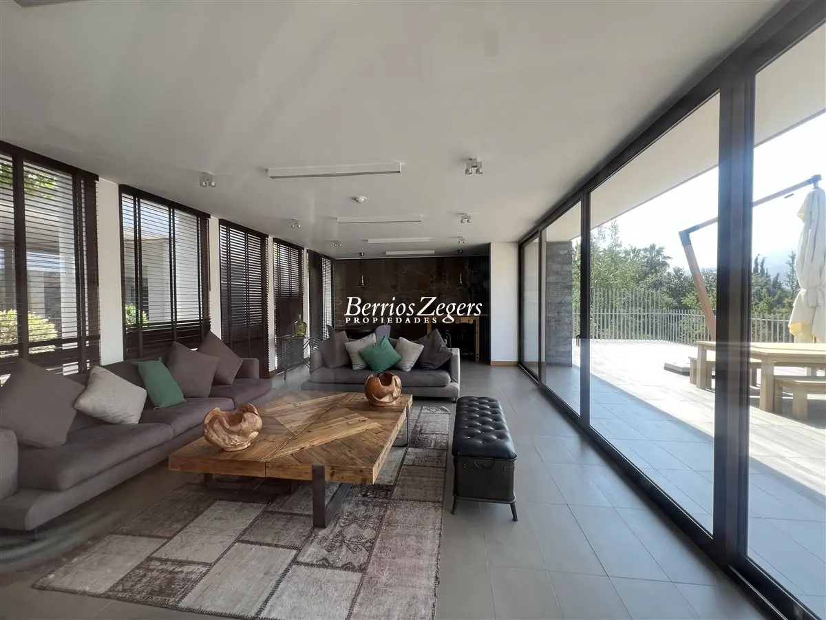 Imagen 2 de 30 de Departamento En Venta En Lo Barnechea