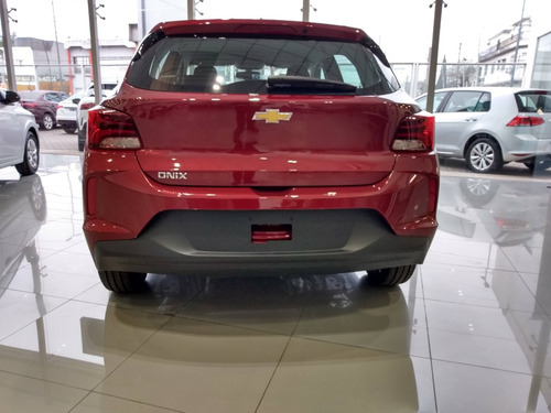 Chevrolet Onix 1.2