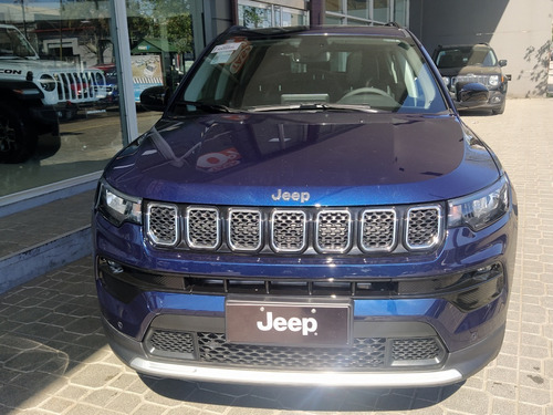 Imagen 4 de 24 de Jeep Compass Longitude T270