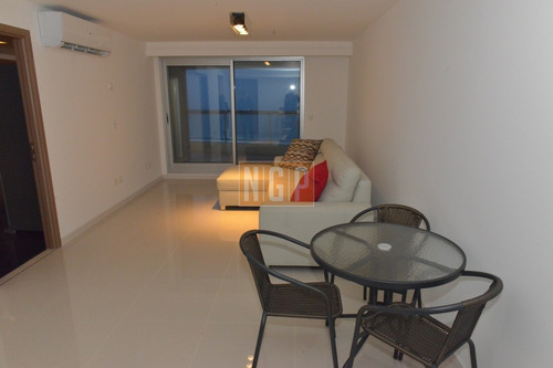 Imagen 7 de 30 de Apartamento De 3 Dormitorios Frente Al Mar Fotos Del Departamento