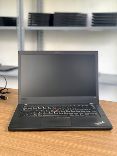 Portátil Lenovo Core I7 16 GB 256 GB Ssd Win11 Pro Wifi Hdmi Color Negro - Excelente (Reacondicionado)