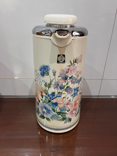 Garrafa Térmica Tiger Japonesa 1000ml Tfp-1000r Antiga C/cx Branca (Usado)