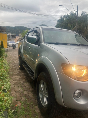 Imagem 11 de 12 de Mitsubishi L200 3.5 Triton Hpe Flex Cab. Dupla 4x4 Aut. 4p