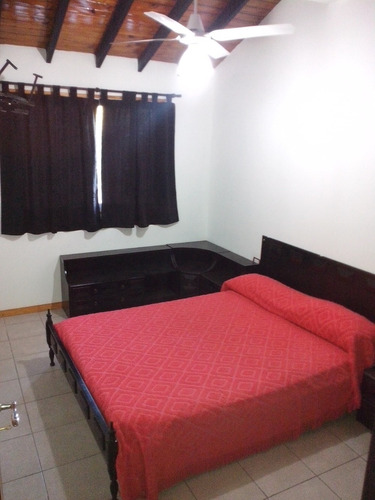 Complejo Trilogía (tres Unidades Duplex Dos Dormitorios - Depto Un Dormitorio Y Monoambiente - Todos Poseen Cochera Churrasquera Cocina Completa Cable Y Wifi)