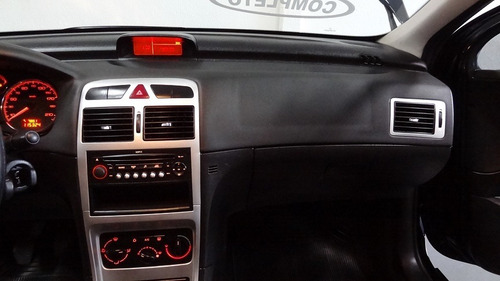 307 Sedan Presence Pack 1.6 16v (flex)