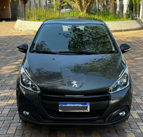 Peugeot 208 1.6 Feline