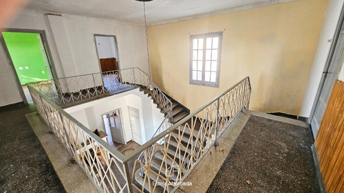 Vendo Amplio Chalet En El Centro De San Rafael, Mendoza