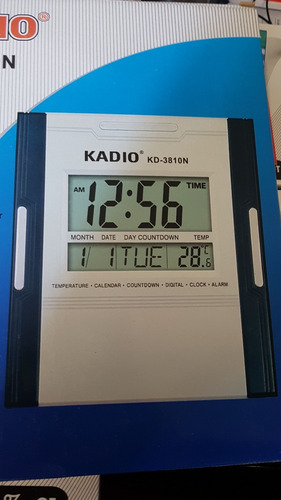 Reloj Pared Kadio Digital Kd3810 Hora Fecha Alarma Termometr Color de la estructura Gris
