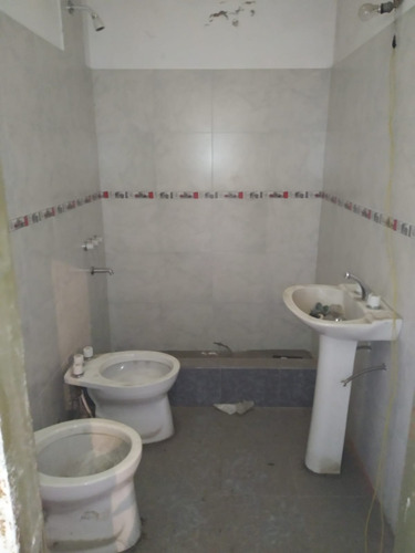 Imagen 11 de 17 de Dos Viviendas En Un Lote De 390 Mts2. Excelente Ubicación!!!