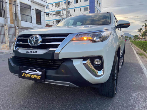 Toyota Sw4 2020 2.8 Tdi Srx 7l 4x4 Aut. 5p