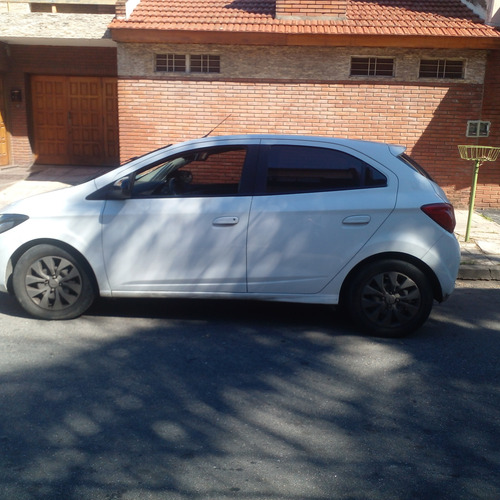 Chevrolet Onix 1.4 Black Edition 1.4