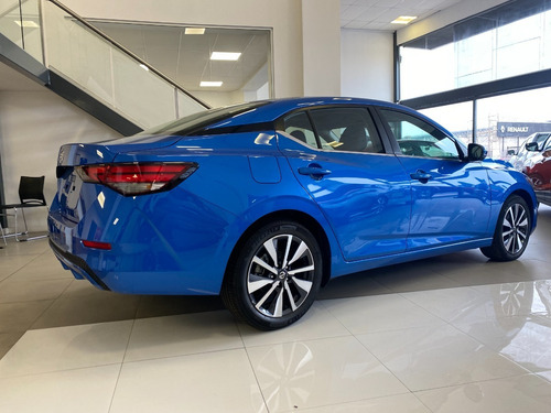 Nissan Sentra Version Advance Cvt 2.0