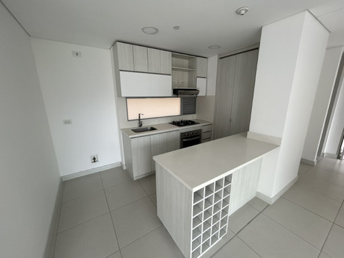 Apartamento En Arriendo Ubicado En Envigado Sector Loma Del Chocho (26389).