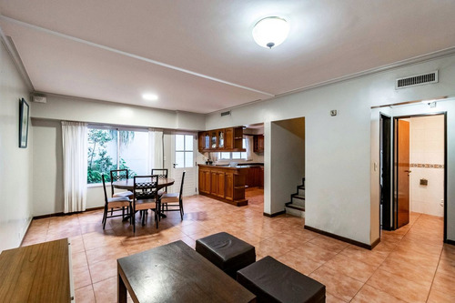Venta Casa Lote Propio 4 Dormitorios, Garage