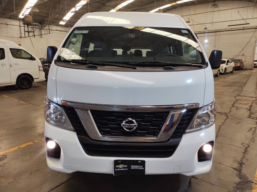 Imagen 2 de 15 de Nissan Urvan