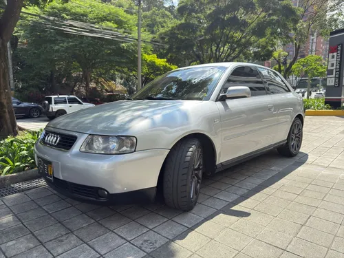 Audi A3 1.8t HB MT