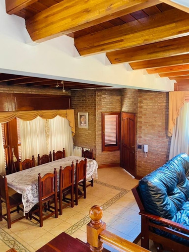 Imagen 10 de 29 de Casa Con Pileta Para 8/10 Personas, Excelente Ubicación Y Vista