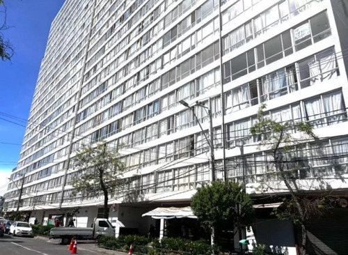 Departamento En Venta De 2 Dorm. En Santiago