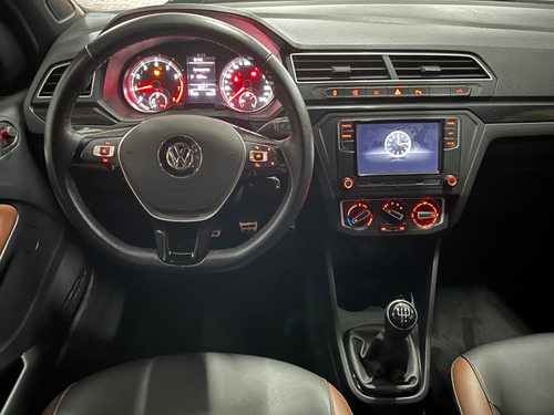 Volkswagen Saveiro 1.6 16v Cross Cab. Dupla Total Flex 2p