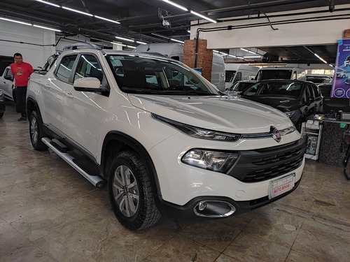 Fiat Toro 1.8 16v Freedom Flex 4x2 Aut. 4p