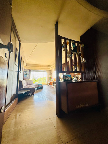 Departamento En Venta, Con Cocheras, A Reciclar!!! Recoleta.