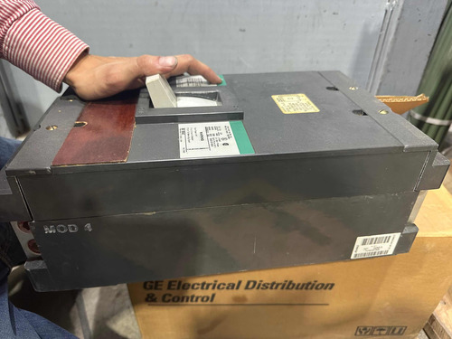 Interruptor Termomagnetico General Electric 3x800a C/zapatas