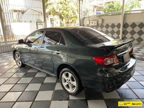 Toyota Corolla Automático