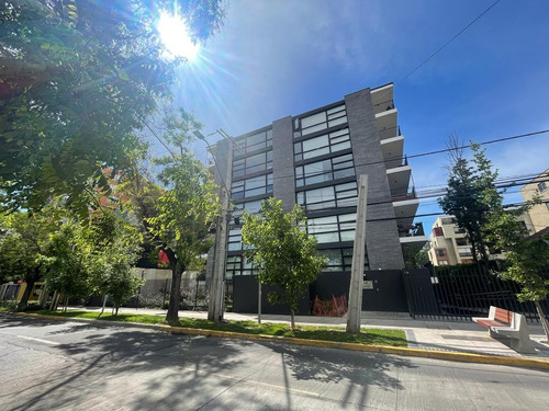 Arriendo Depto 2d 2b, Con Terraza Y Gran Conectividad