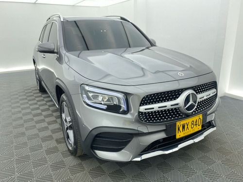 Imagen 2 de 25 de Mercedes Benz Glb 200 Amg Line 1.3