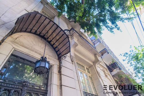 Imagen 3 de 30 de Impecable Ex Casa Parliament 3 Plantas, Amplios Despachos- Recoleta