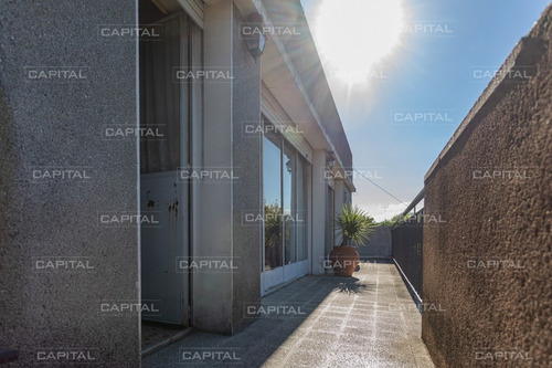 Muy Linda Casa De 4 Dormitorios En Unión-ref:30921